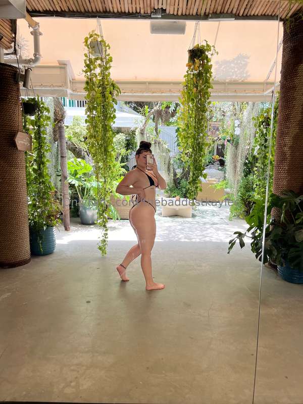 How bad do you miss my lives?? Spoil me baby