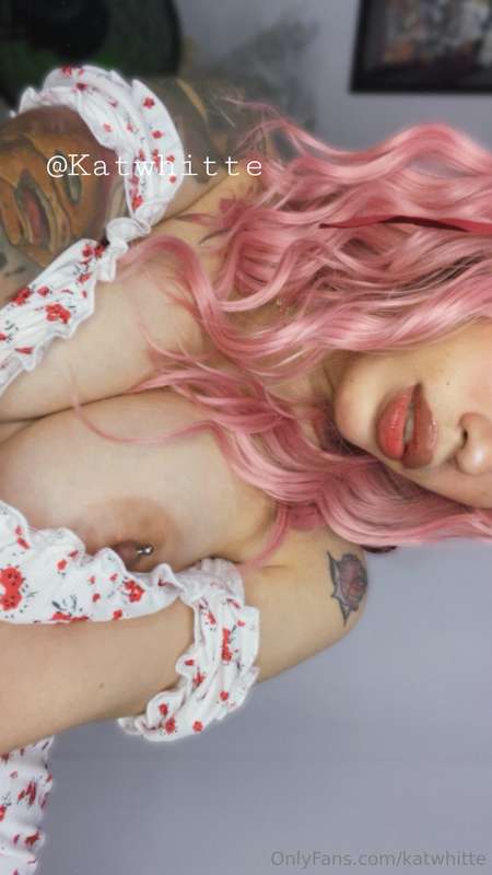 Katwhitte - Onlyfans - 2024-09-15T04:07:46