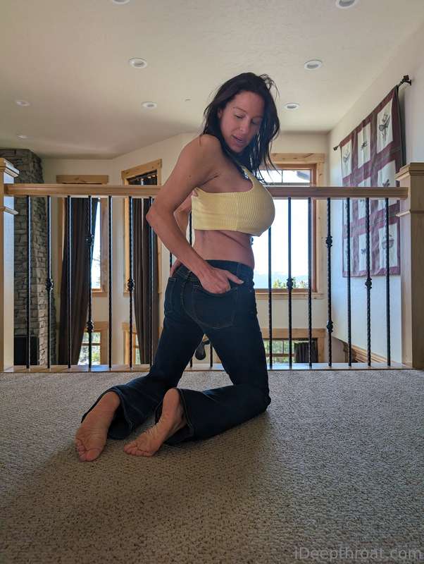 Here are a few pics for a special request. I hope you like m..
