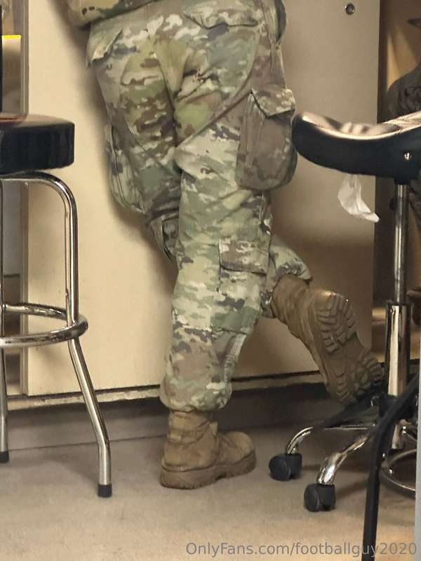 Soldiers being naughty, showing off, and candid shots, Set 7 12