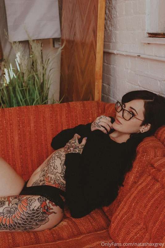 𝕋𝕦𝕖𝕤𝕕𝕒𝕪 𝔸𝕗𝕥𝕖𝕣𝕟𝕠𝕠𝕟 <3 swipe for the full set! 3