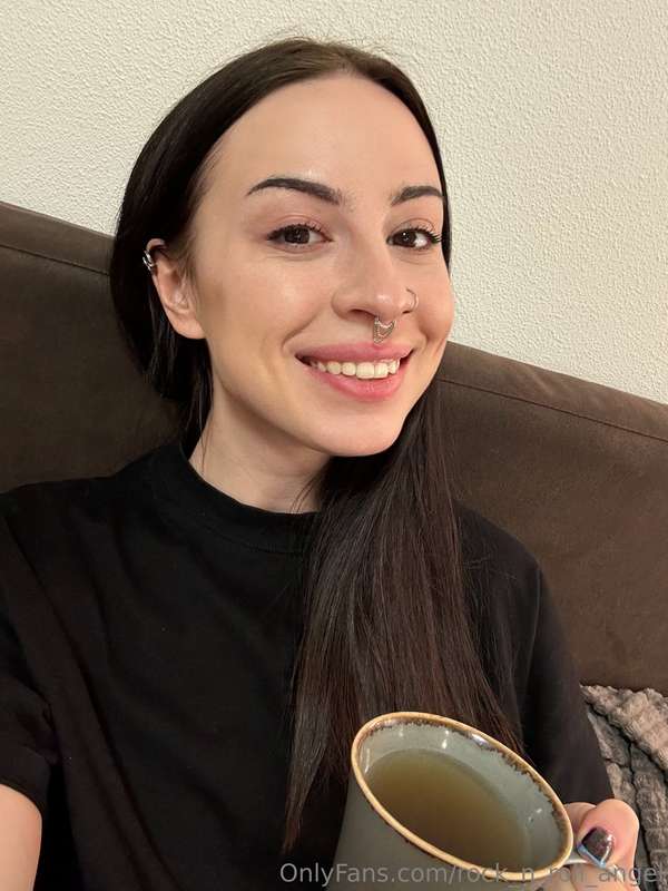 🍵Let’s have tea together 💕🌸Come sit with me… I made us some ..