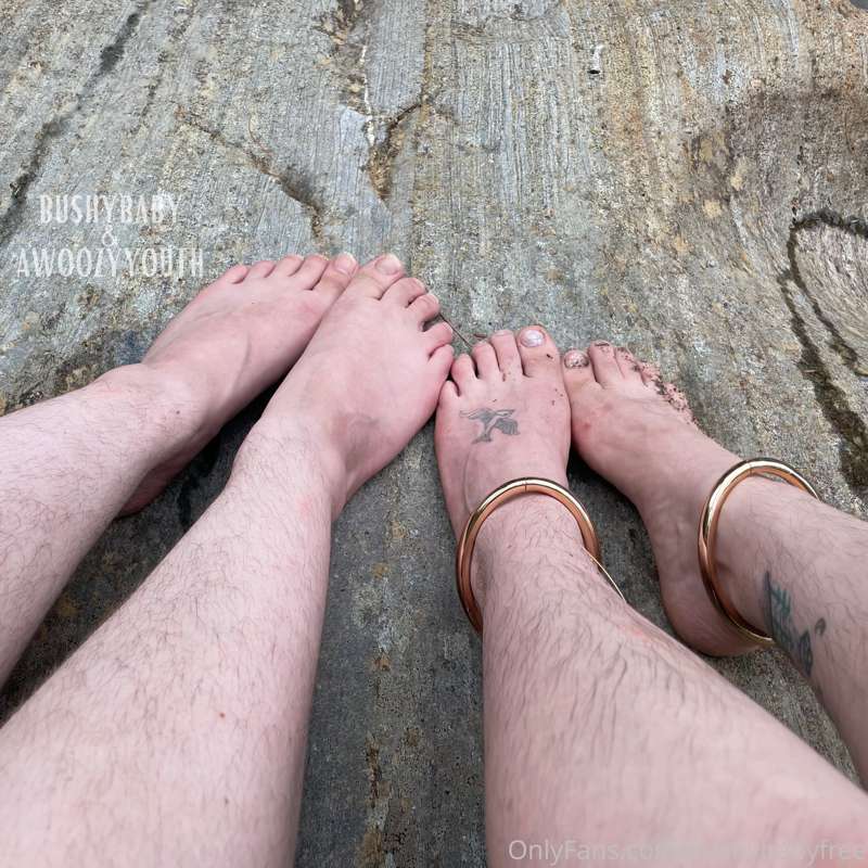 do u like dirty feet? 👣 
ft. @awoozyyouth 

*subscribe to @b.. 2