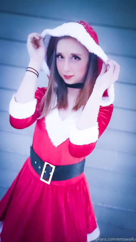 ♥♥♥ MERRY CHRISTMAS EVERYONE!!! 🎄🎅❄⛄ I hope you got everythi.. 5