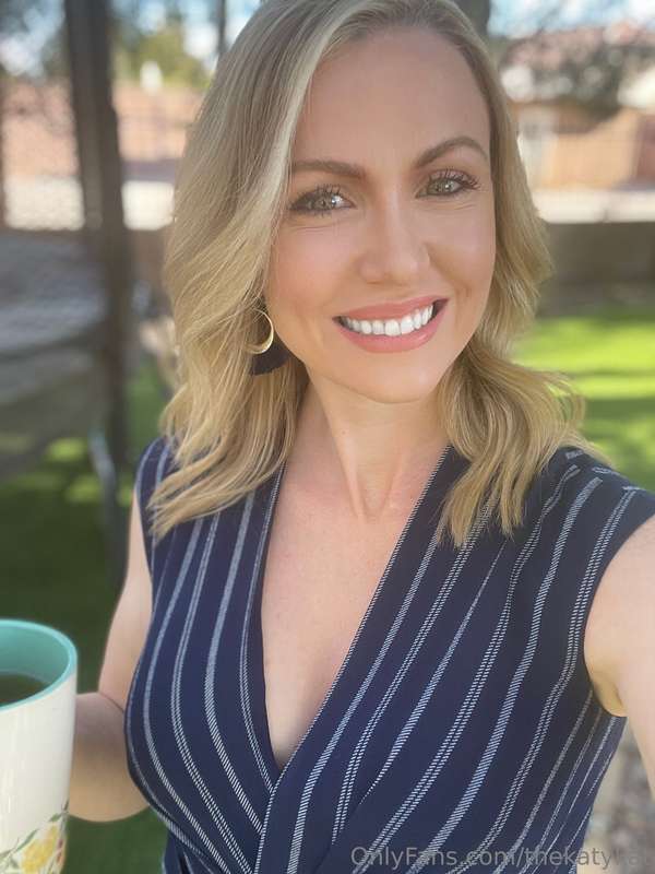 I look like a dentist’s ad.  Look at those teeth! 1