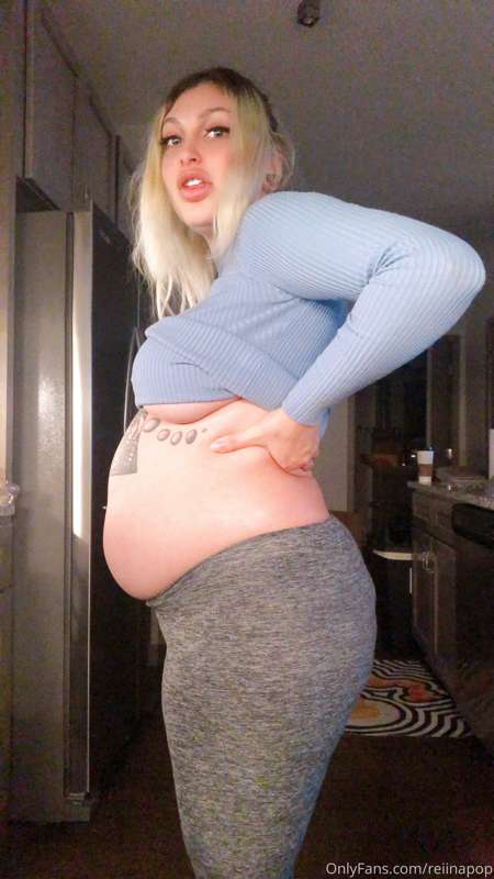Before/after big stuffing with Amy!! I had everything pictur.. 21