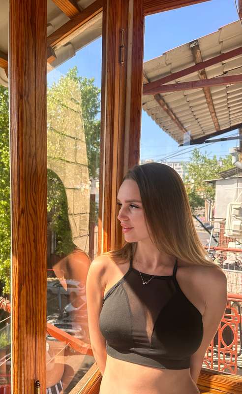 I love moments like this… warm sun on my skin, a soft breeze..
