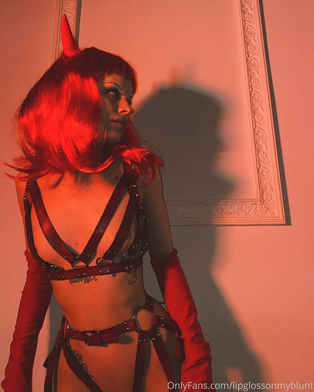Happy Halloween, sinner 👹 1