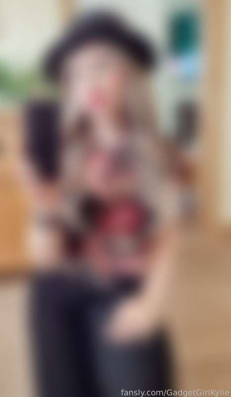 Gadgetgirlkylie - Fansly - 10 Aug, 2023 2
