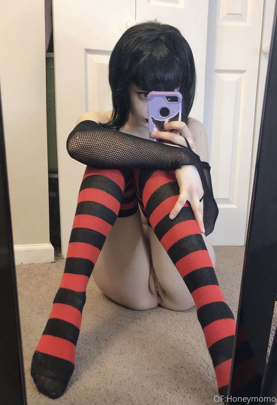 🖤 4