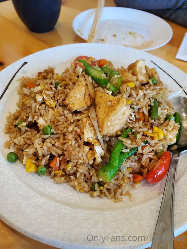 Local Thai Restaurant 💟 3