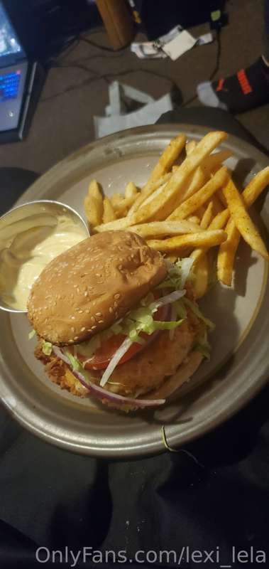 I've been cooking real good lately, like a good housewife! C.. 3