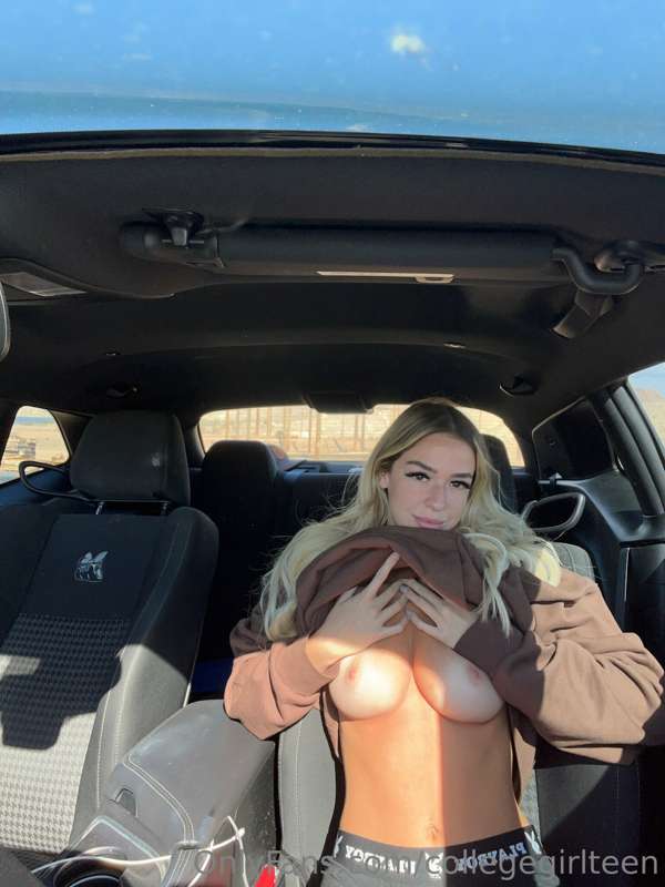 Would you like it if I was in your passenger seat?? 🤫😘🔞
