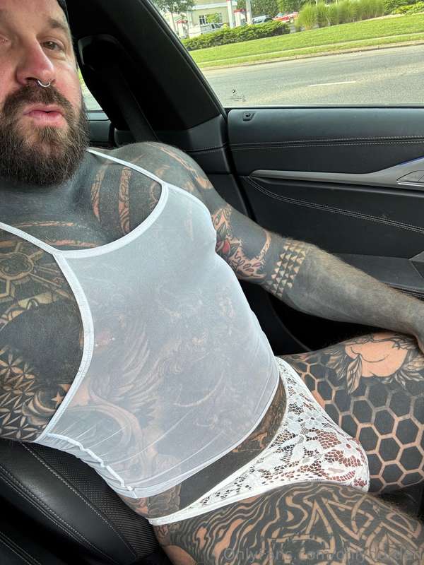 How’s your Thursday? 1