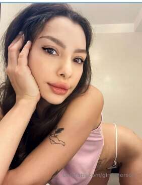🍑@petty_terry🍑
𝑰 𝑯𝑶𝑷𝑬 𝑻𝑯𝑨𝑻 𝑰'𝑳𝑳 𝑩𝑬 𝑻𝑯𝑬 𝑭𝑰𝑹𝑺𝑻 𝑾𝑯𝑶 𝑪𝑨𝑵 𝑮𝑰𝑽𝑬 𝒀𝑶..