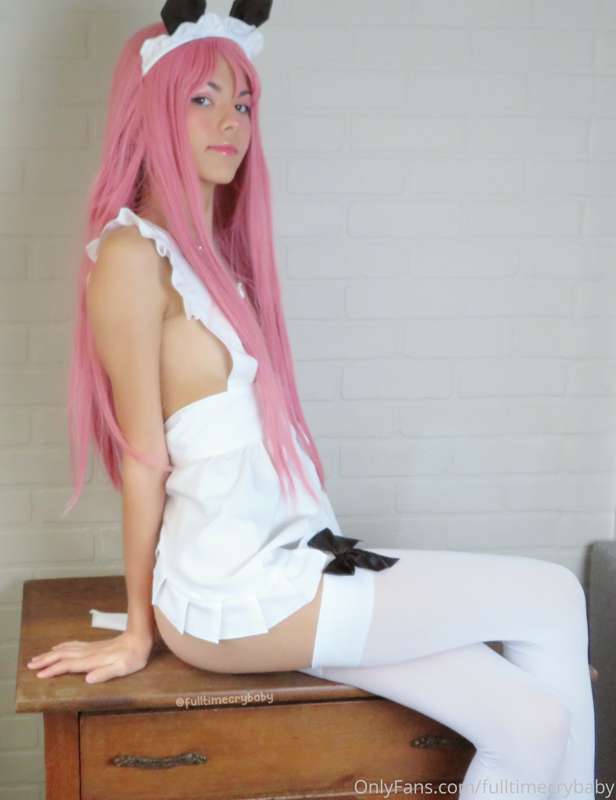 happy monday <3 i really really like these pics. i hope they.. 4
