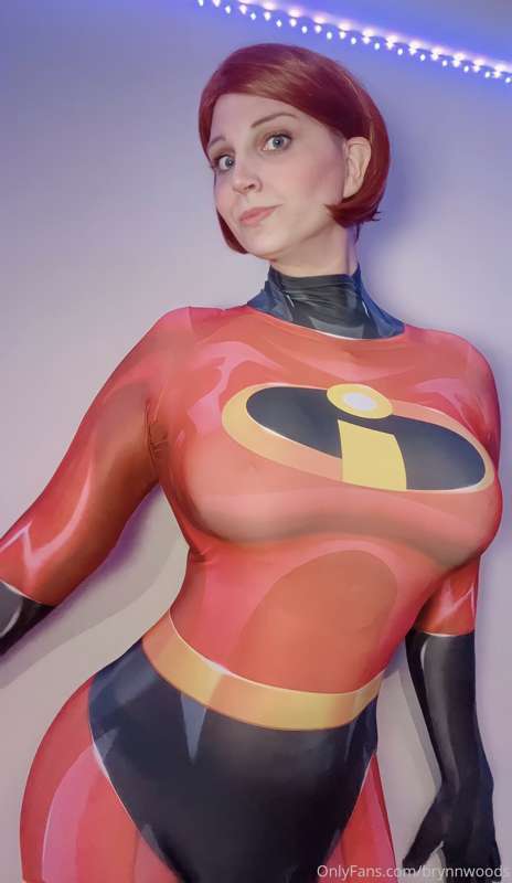 Helen , aka Mrs Incredible is clearly a very sexual woman. Y..