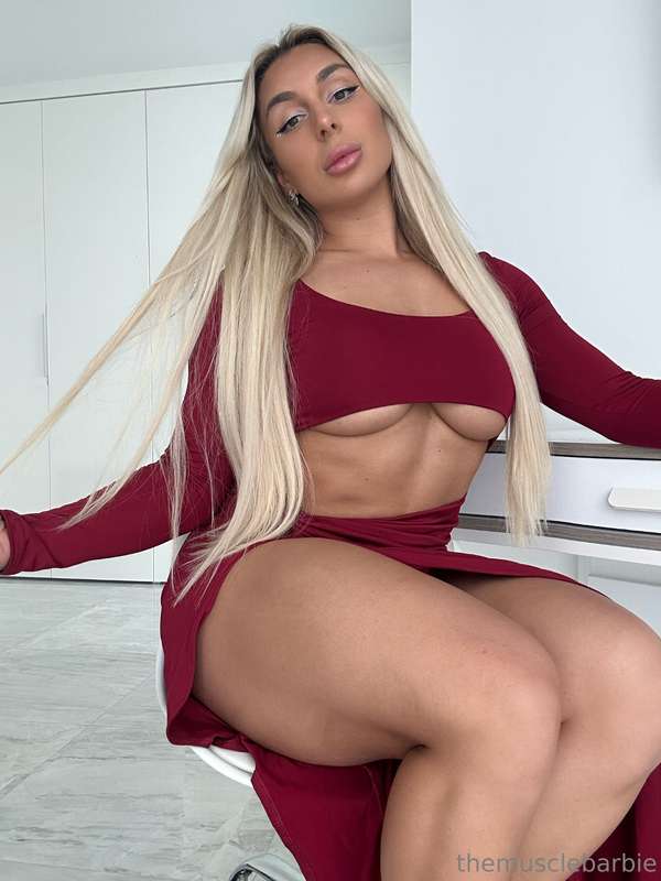 Should I use this as my Profile Pic? Does it get you hard? 🤔