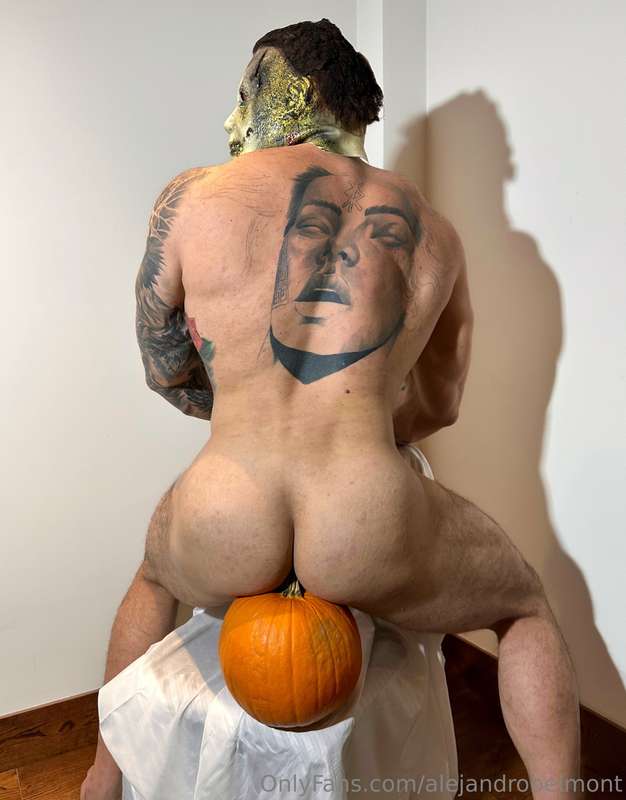 Halloween photo dump 3