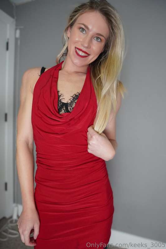 I love dressing up in fun slutty outfits for your custom fan.. 2