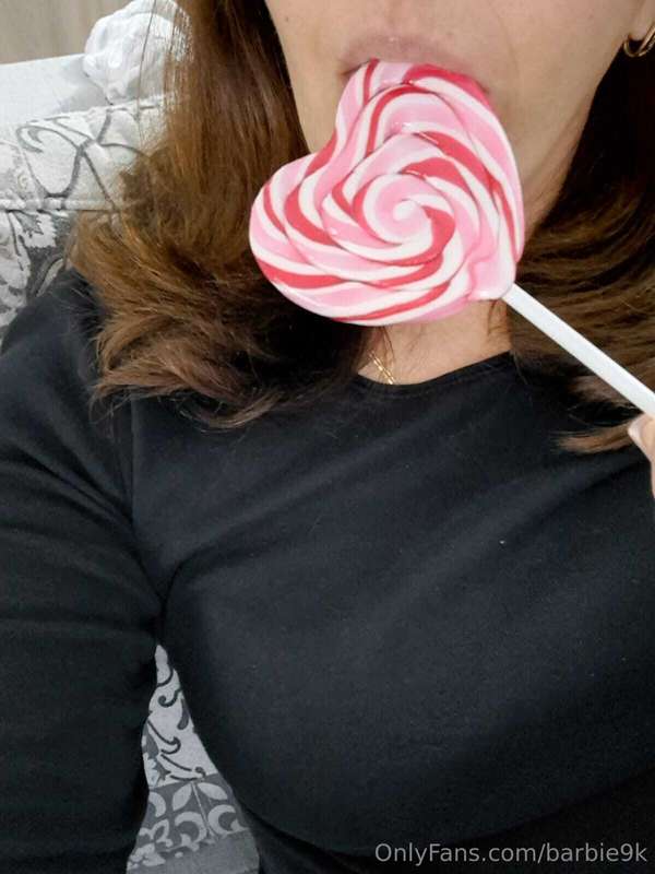 Morning! 🥰😇🍭 3