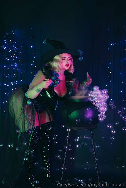 Day 11/31 days of Halloween 🦇 | Bubble Witch 🫧🧙🏼‍♀️🔮 2