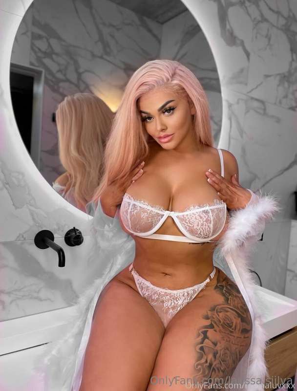 SUBSCRIBE FOR A FREE DICK RATING 🍆🍑 🔴𝗝𝗼𝗶𝗻 𝗙𝗥𝗘𝗘 𝗡𝗢𝗪!⬇️https:/..