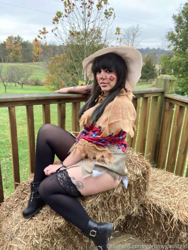 You can be the farmer and stick me up on your post 💋 I’ll be.. 23