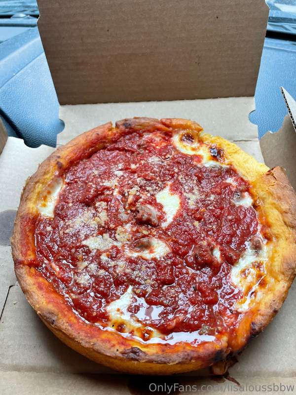 I couldn’t leave Chicago without getting myself a personal p..