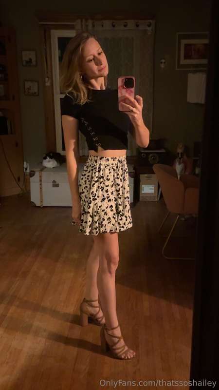 where would you take me on a date night?  DM me your dream d..
