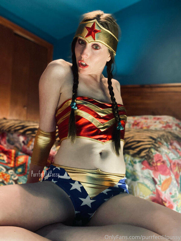 I would love to Top as Wonder Woman ? 11