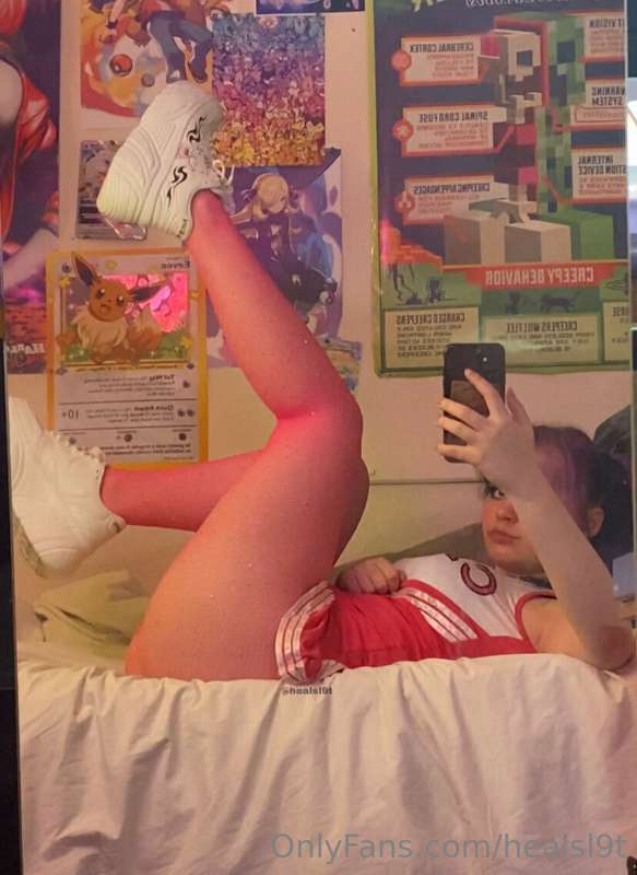 like this post of you'd fuck me while i wear my cheerleader ..