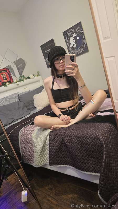 I think toes are so cute cx also, I totally need to take mor.. 11