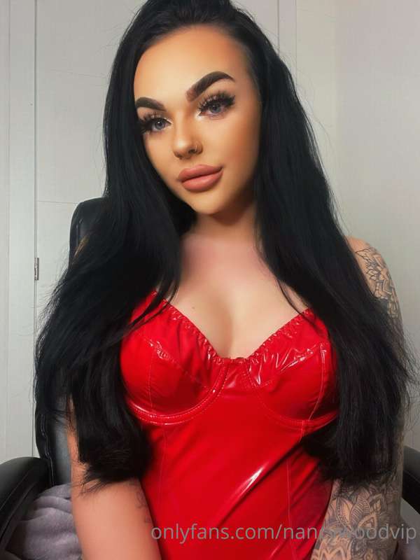 Do I look like a good girl or bad girl?