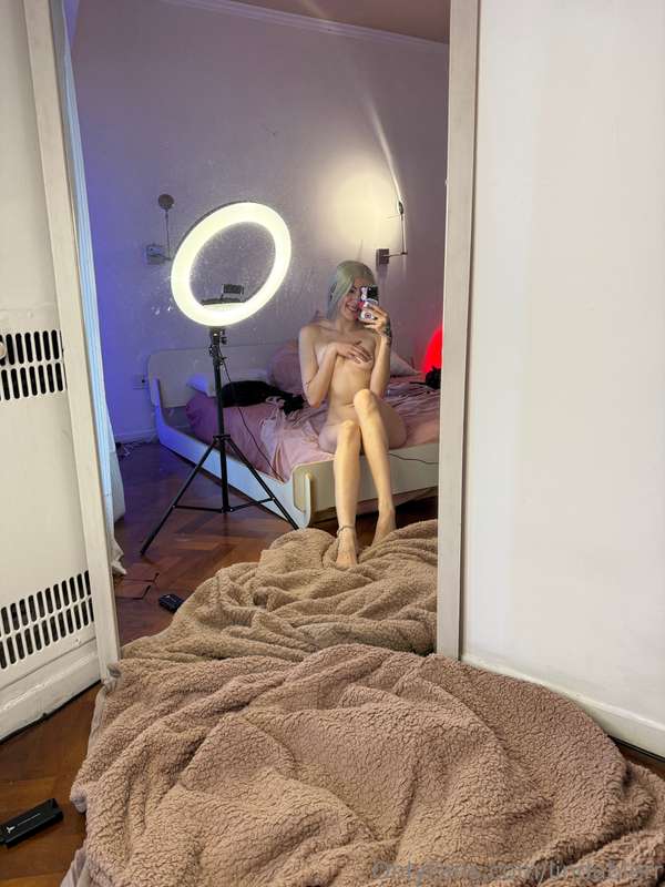 Feeling 🔥 today… come see why 😘💋