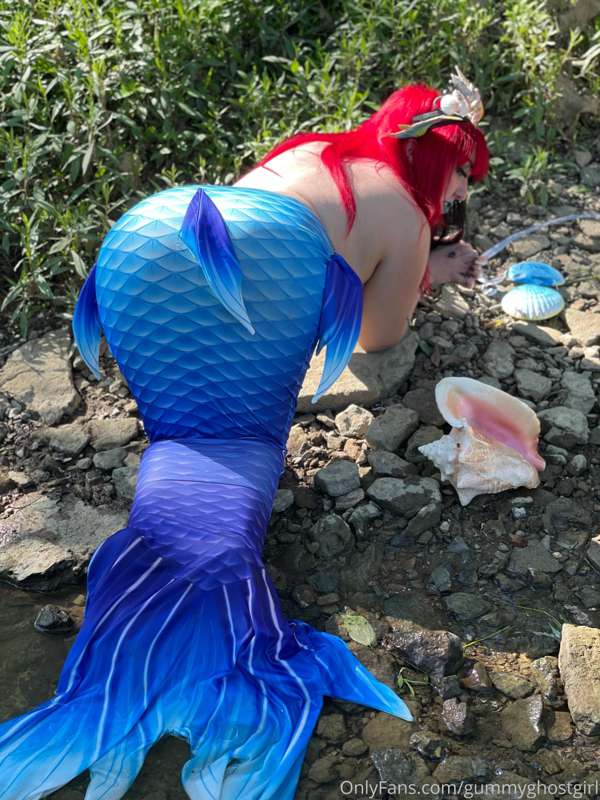 Just a mermaid looking for a sailor lover 🧜‍♀️💙 27