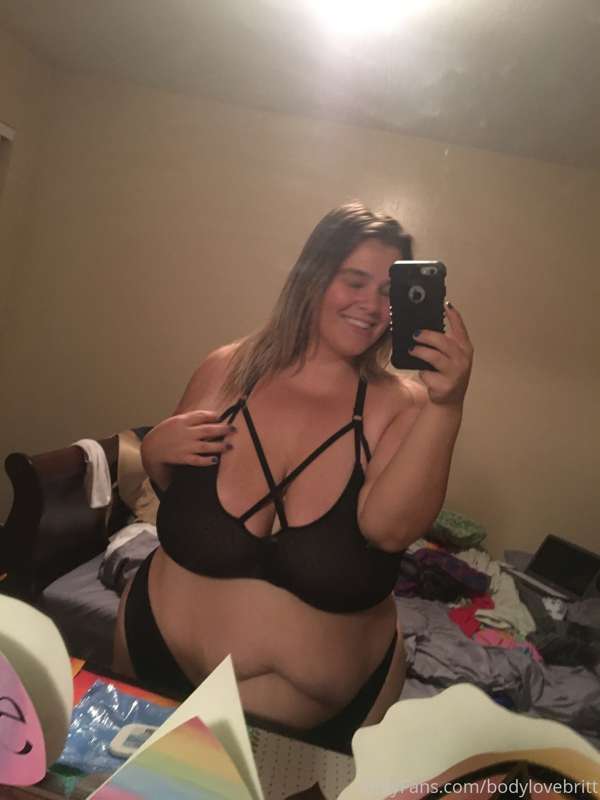 A little throwback to some older selfies from last year ;) 1