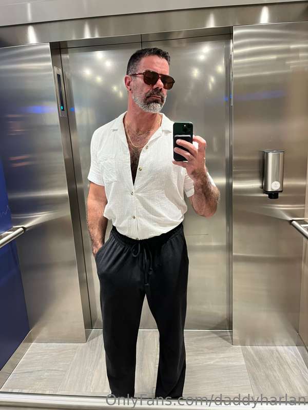 Dad had to go to Europe this week for his day-job and I fell.. 1