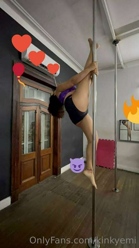 Hello sweetie, today I was training for you. I'm a pole danc..