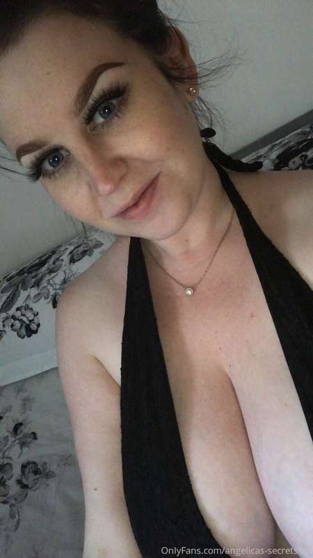 FETISH FRIDAY - today’s fetish is me. 😜