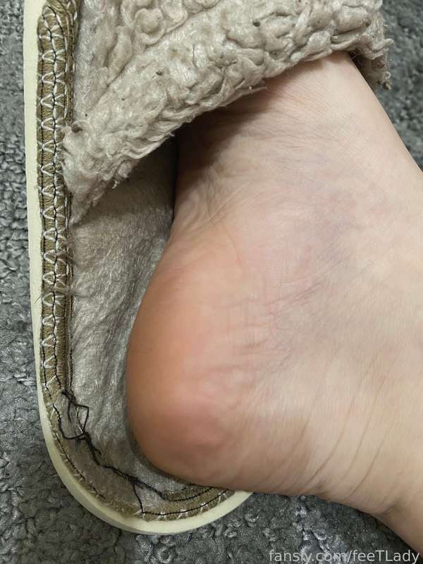 Feetlady - Fansly - 15 Apr, 2023 3
