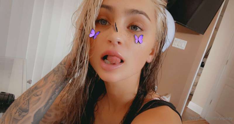 I’m getting wet baby 💦