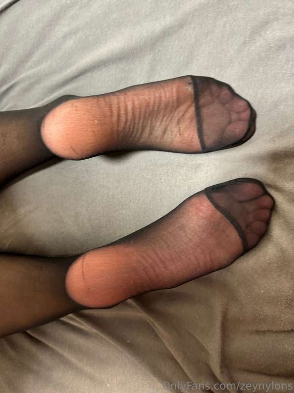Zeynylons - Onlyfans - 09 Nov, 2024 2
