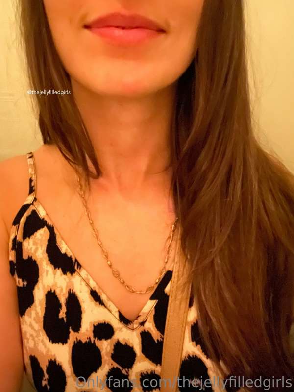 When Alessia takes selfies like this... Sasha just wants to ..