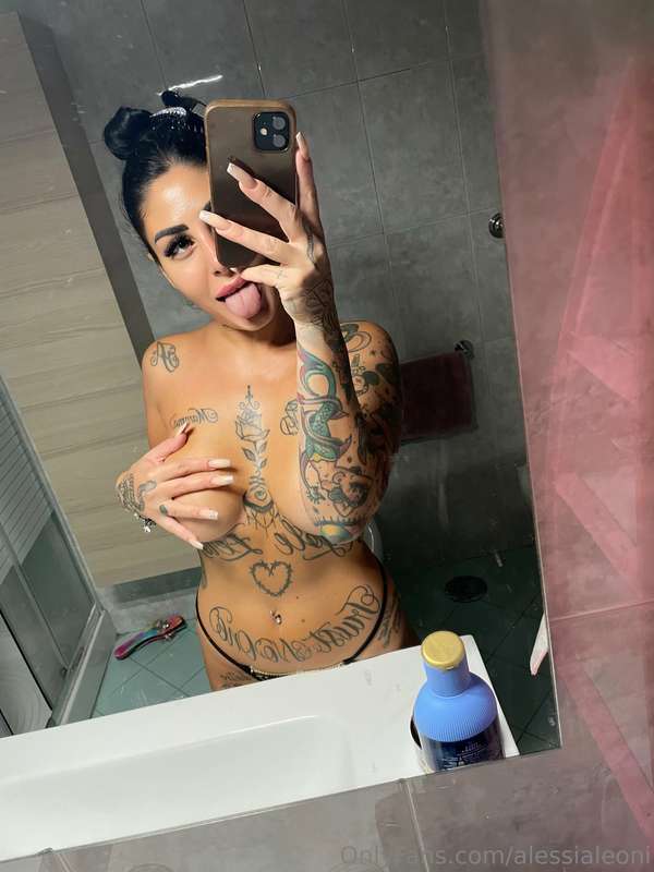 Ue ammò, giochiamo oggi?👅