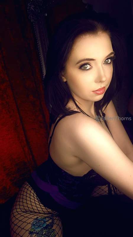 Fallenthorns - Onlyfans - 31 May, 2025