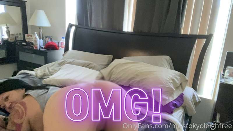 Wanna see this morning’s fuck vid?  Bae was in the middle of.. 3