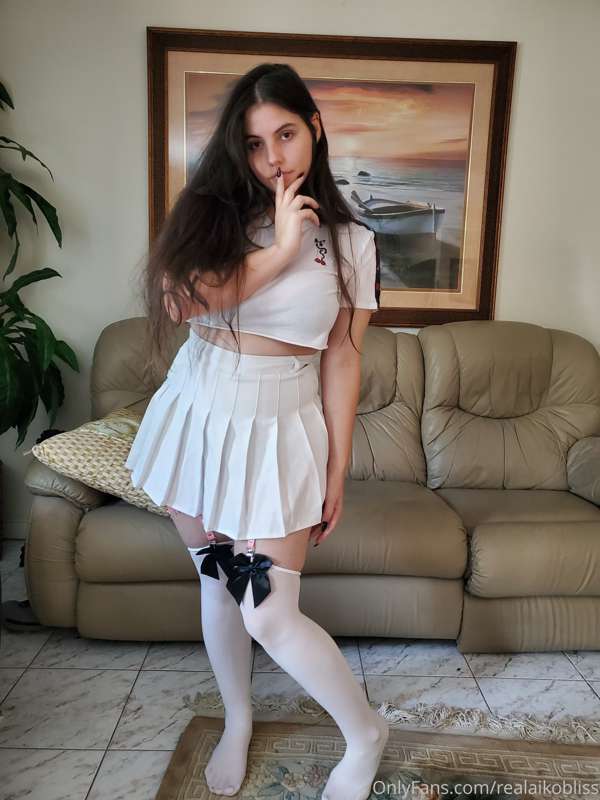 Happy 300 subscribers! Here's a free set to celebrate. 22