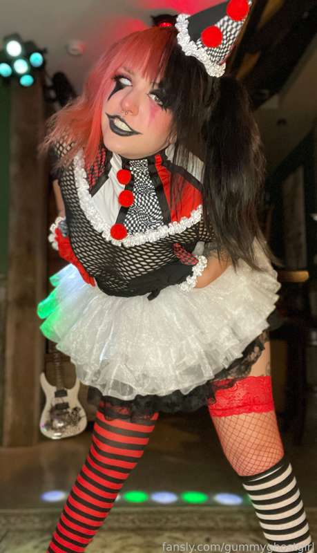 Gummyghostgirl - Fansly - 10 Oct, 2021 2