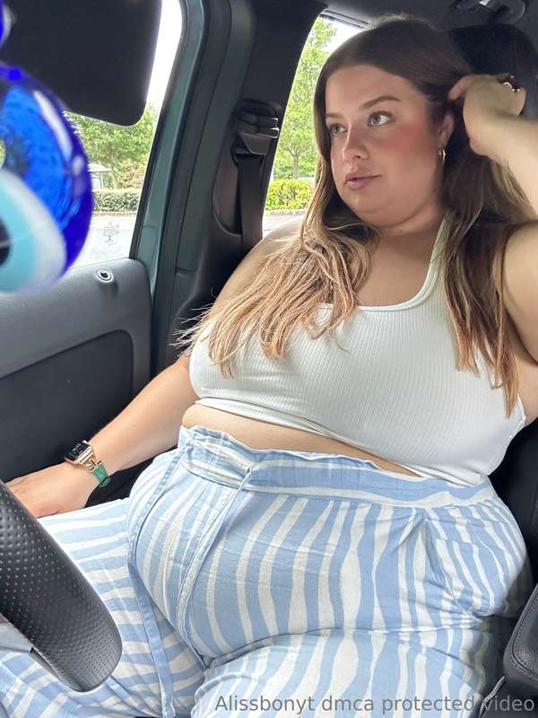 Eating fast food in my car >>>